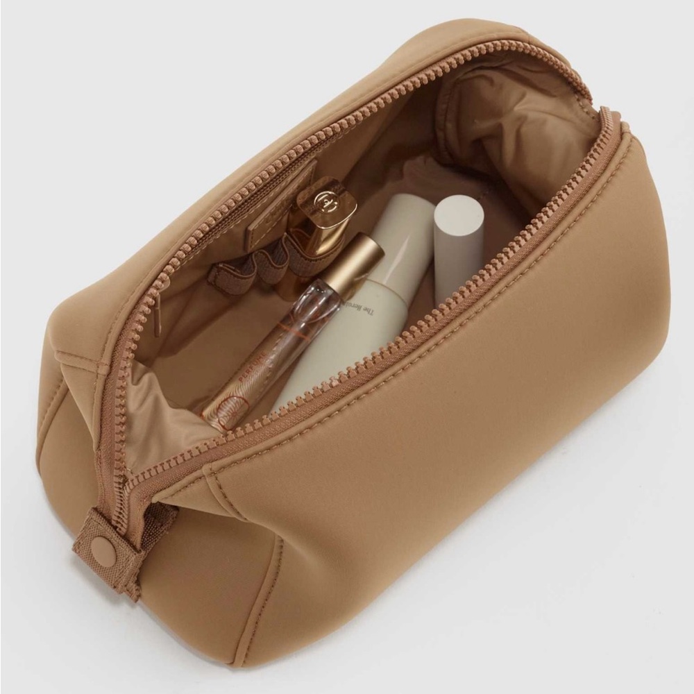 All-Day Neoprene Toiletry Bag - Picture 2 of 4